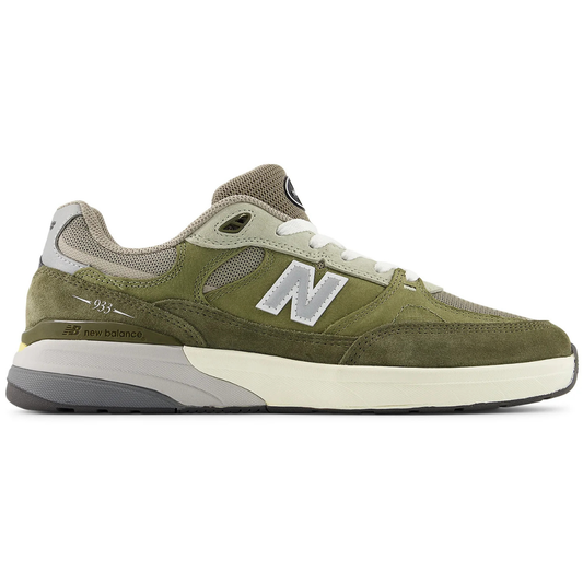 New Balance Numeric 933 Andrew Reynolds Pro Skateboarding Shoe NM933JKL - Green