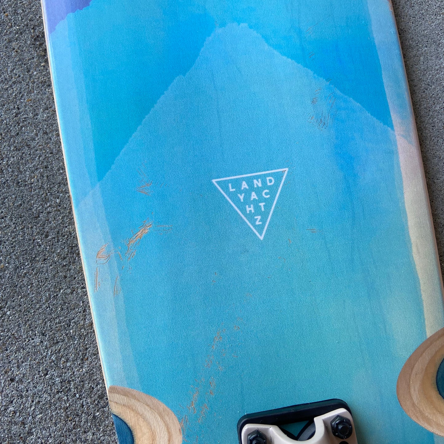 *BLEMISHED* 36" Landyachtz Dipper Water Color Complete Longboard